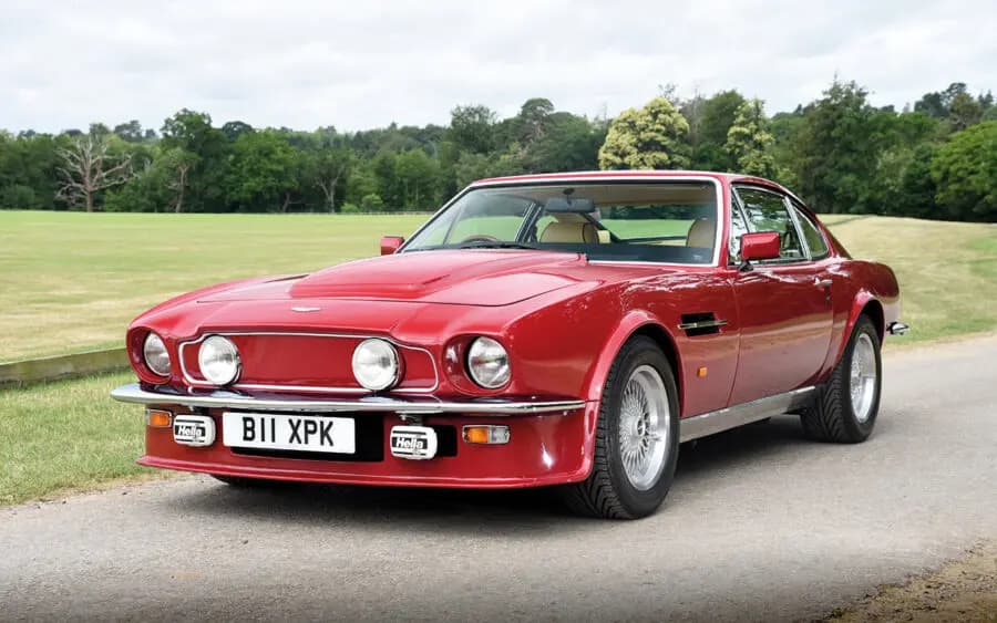 V8-Windscreen-Replacement