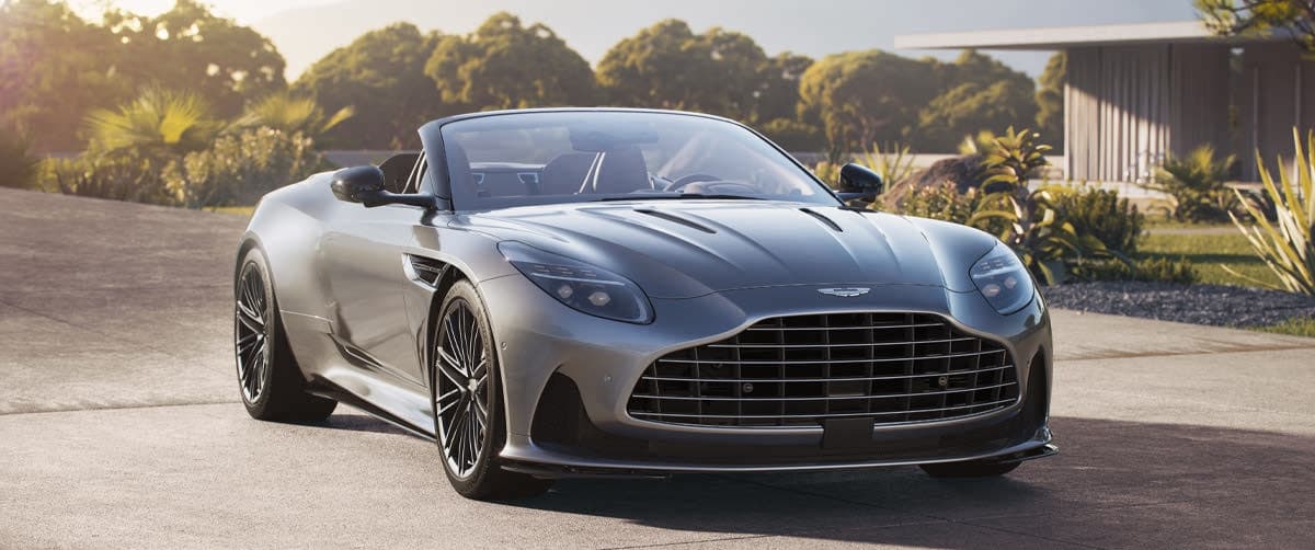 windscreen-replacement-Aston-Martin-DB12